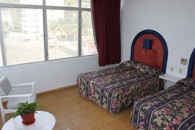 Tek Büyük Yataklı Oda (Air Conditioing)