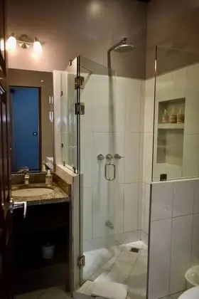 Basic Tek Büyük Yataklı Oda, 1 Büyük (Queen) Boy Yatak, Bahçe Manzaralı