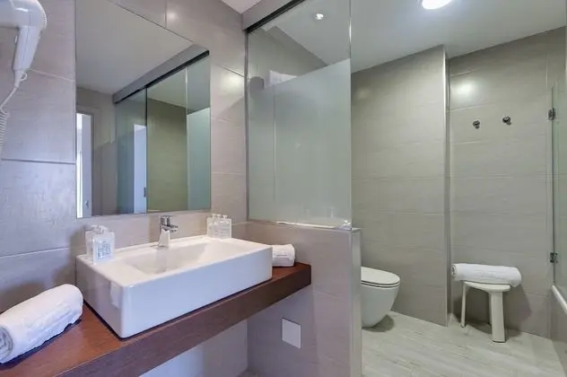 One Bedroom Apartment Pool View