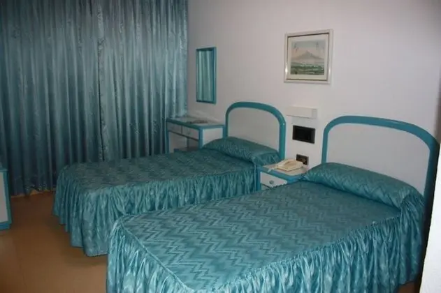 İki Ayrı Yataklı Oda, Deniz Manzaralı