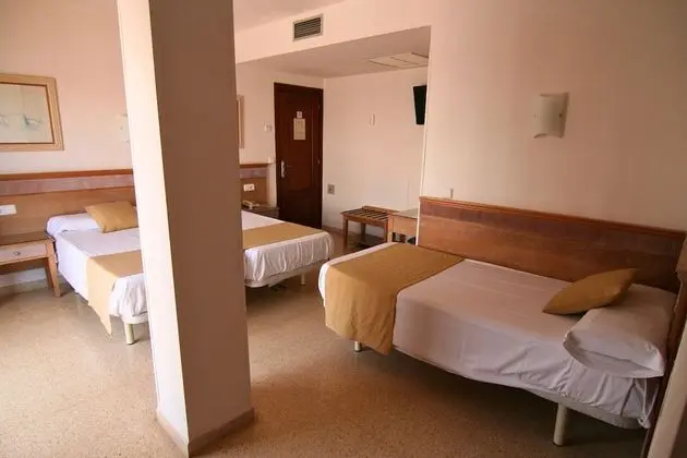 Üç Kişilik Oda, Sıcak Su Küveti, Kısmi Deniz Manzarası