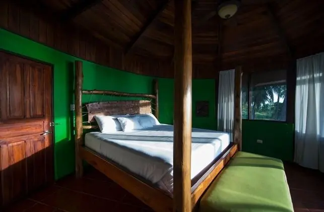 Classic Dört Kişilik Oda, Bahçe Manzaralı