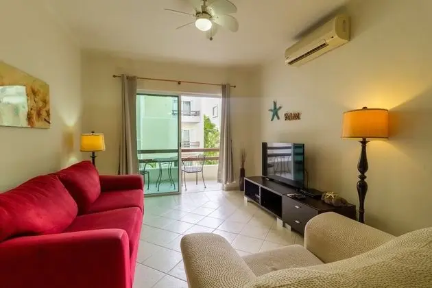 Comfort Apart Daire, 2 Yatak Odası, Havuz Manzaralı, Köşe
