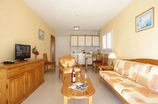 Standard Bungalov, 1 Yatak Odası, Havuz Manzaralı