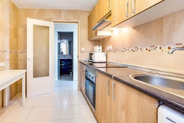 Apart Daire, 2 Yatak Odası, Balkon, Deniz Manzaralı