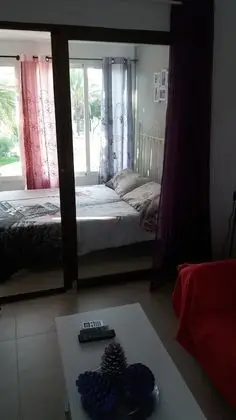 Stüdyo, Teras, Havuz Manzaralı