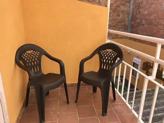 Triple sin Balcon