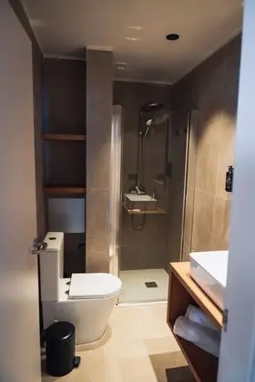 Superior Tek Büyük Yataklı Oda, Balkon, Deniz Manzaralı