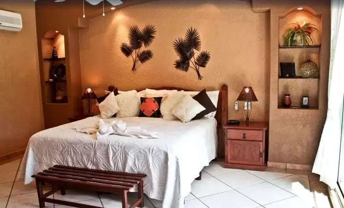 Casa Bella Golf  View 3 bedrooms