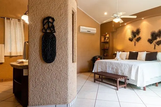 Casa Bella Golf  View 3 bedrooms