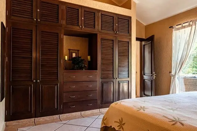 Casa Bella Golf  View 3 bedrooms