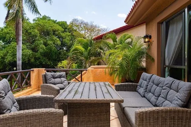Casa Bella Golf  View 3 bedrooms