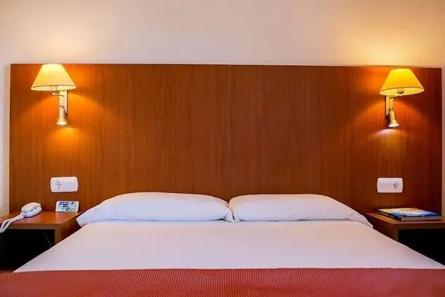 Büyük Yataklı Tek Kişilik Oda, Teras, Deniz Manzaralı