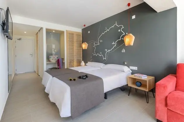 İki Ayrı Yataklı Oda, Teras (Chill Out - 2 Adults + 1 Child)