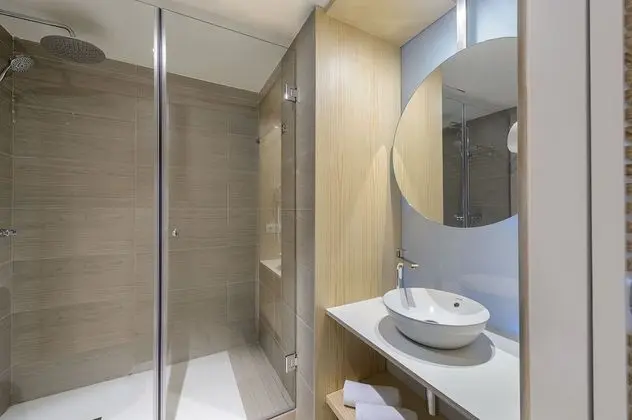 İki Ayrı Yataklı Oda, Teras (Chill Out - 2 Adults + 1 Child)