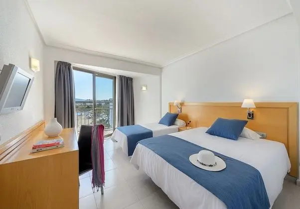 İki Ayrı Yataklı Oda, Deniz Manzaralı (3 adults)