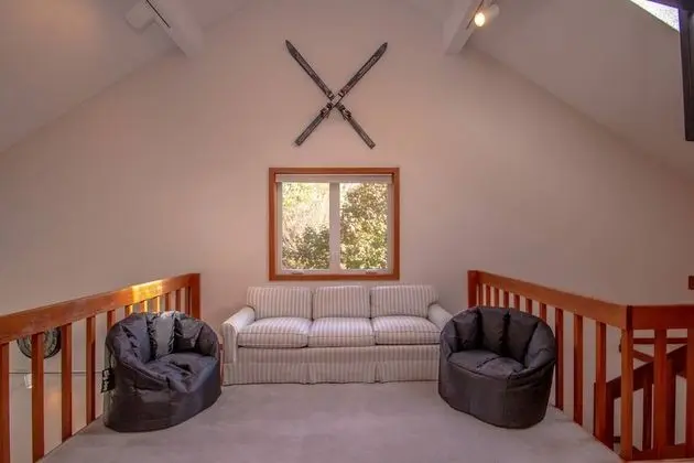 Apart Daire (Playful Nest)