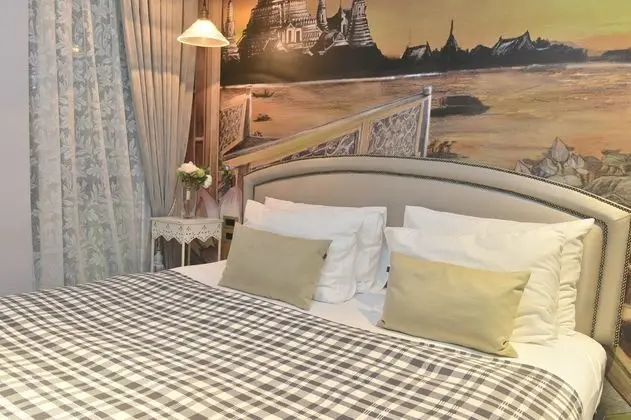 1 Çift ​​kişilik Yatak Queen Size Bed