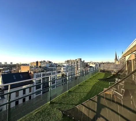 Panoramic Tek Büyük Yataklı Oda