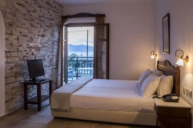Tek Büyük Yataklı Oda, Deniz Manzaralı (Upper floor)