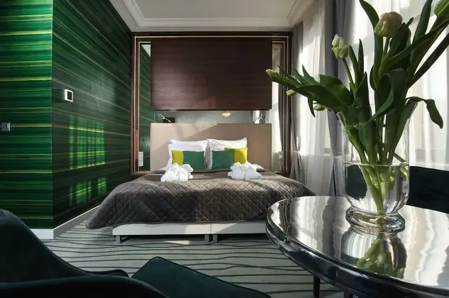 Standard Tek Büyük veya İki Ayrı Yataklı Oda, 1 Çift Kişilik veya 2 Tek Kişilik Yatak