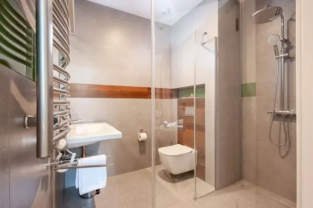 Standard Tek Büyük veya İki Ayrı Yataklı Oda, 1 Çift Kişilik veya 2 Tek Kişilik Yatak