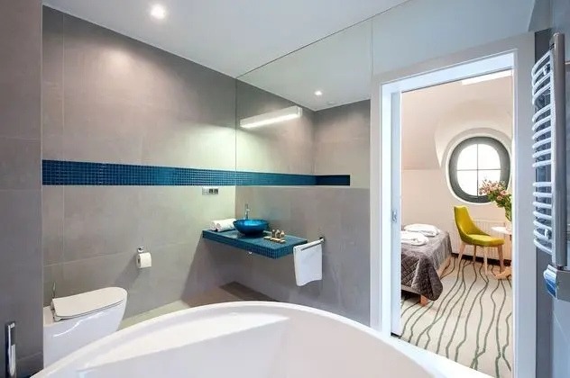 Süit, 1 Büyük (Queen) Boy Yatak