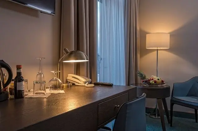 Standard Tek Büyük Yataklı Oda, 1 Çift Kişilik Yatak, Engellilere Uygun, Avlu