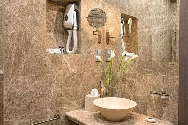 Standard Tek Büyük Yataklı Oda, 1 Çift Kişilik Yatak, Engellilere Uygun, Avlu