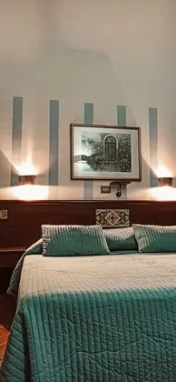 Classic Büyük Yataklı Tek Kişilik Oda