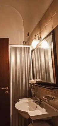 Classic Büyük Yataklı Tek Kişilik Oda