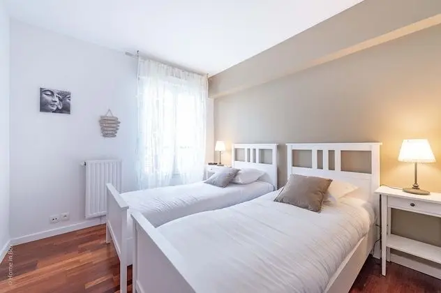 Apart Daire, Engellilere Uygun, Banyolu/Duşlu (Plaza Danube 01)