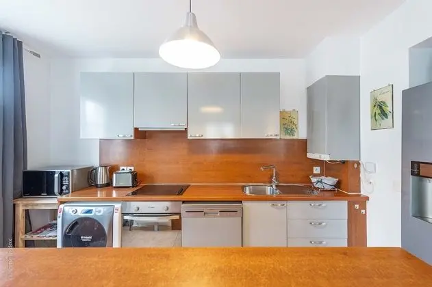 Apart Daire, Engellilere Uygun, Banyolu/Duşlu (Plaza Danube 01)