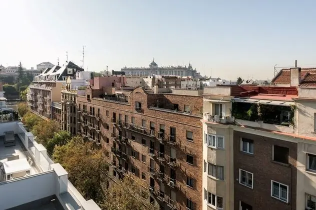 Grand Süit (Skyline)