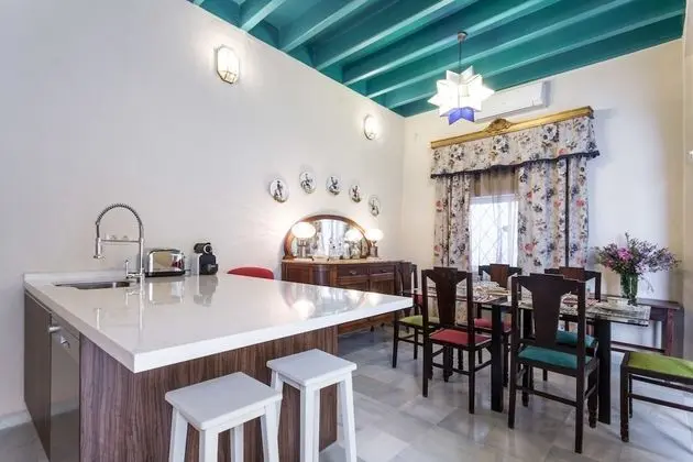 Ev, 6 Yatak Odası, Teras