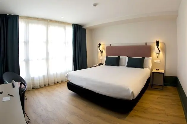 Deluxe Tek Büyük Yataklı Oda, Şehir Manzaralı