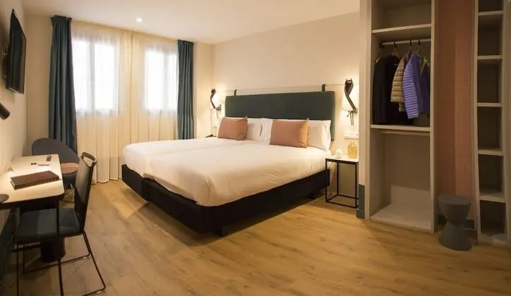 Deluxe Tek Büyük Yataklı Oda, Şehir Manzaralı