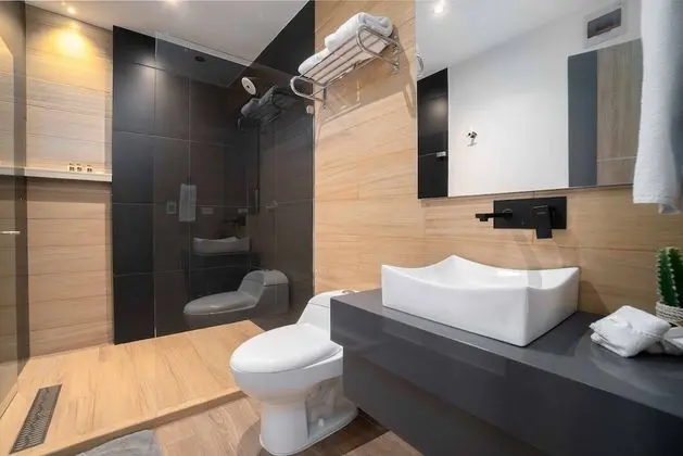 Standard Oda, 1 En Büyük (King) Boy Yatak