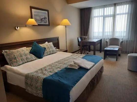 Standart Oda, Şehir Manzaralı