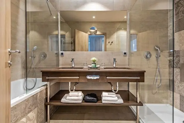 Premium Tek Büyük veya İki Ayrı Yataklı Oda, Balkon, Deniz Manzaralı