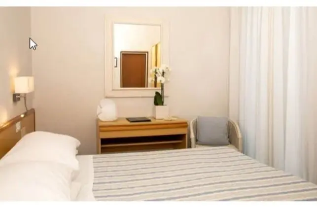 Standard Tek Büyük veya İki Ayrı Yataklı Oda