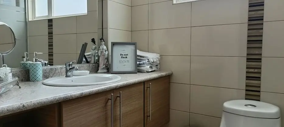 HOME with Balcony + 3 Beds - 6th FLOOR