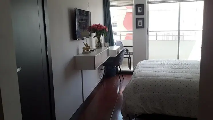 HOME with Balcony + 3 Beds - 6th FLOOR