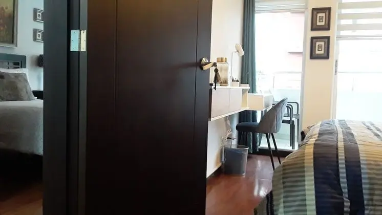 HOME with Balcony + 3 Beds - 6th FLOOR