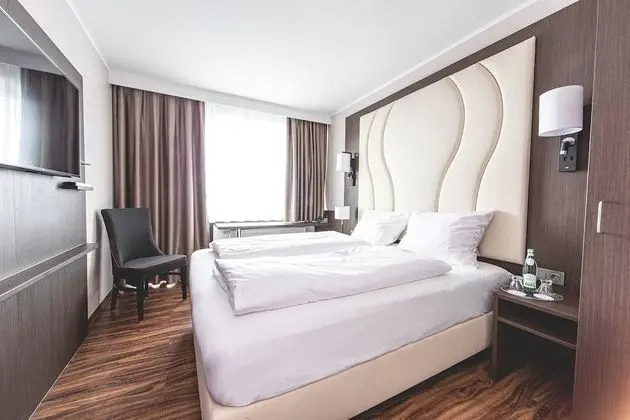 Standard Tek Büyük Yataklı Oda, Şehir Manzaralı