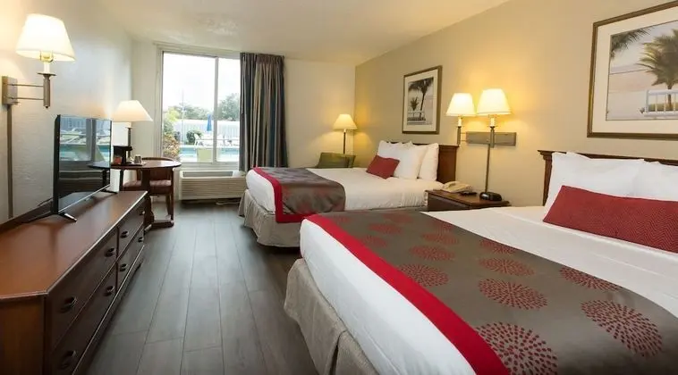 Comfort Room, 2 Double Beds
