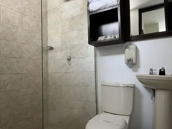 Oda, 2 Çift Kişilik Yatak
