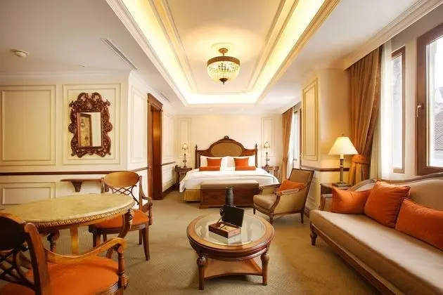 Royal Süit, 1 En Büyük (King) Boy Yatak, Şehir Manzaralı