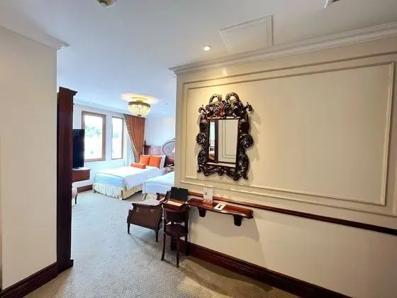 Royal Süit, 2 Tek Kişilik Yatak, Avlu
