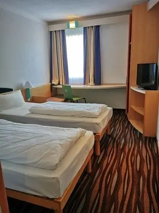 İki Ayrı Yataklı Oda